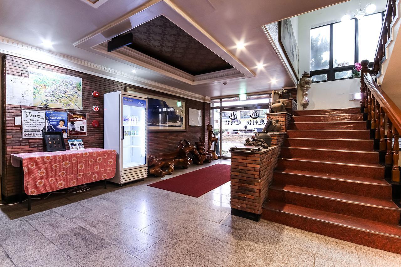 Gyeongju Jang Inn Bagian luar foto