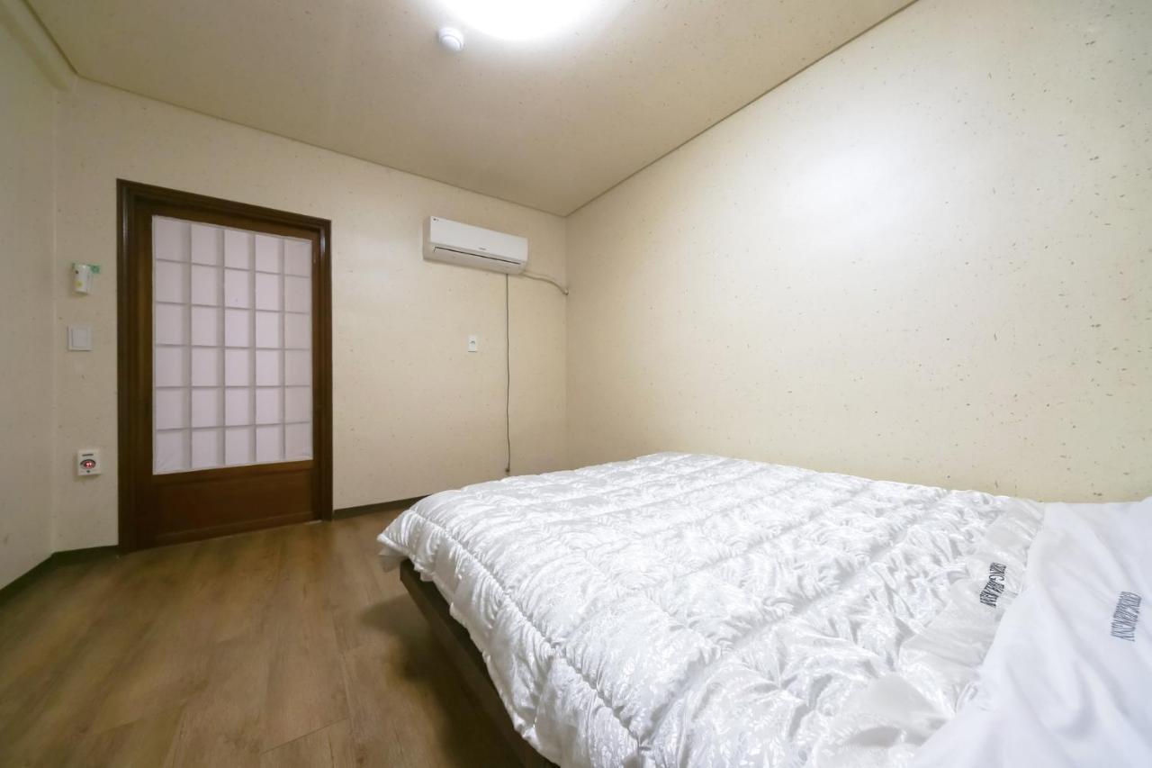 Gyeongju Jang Inn Bagian luar foto